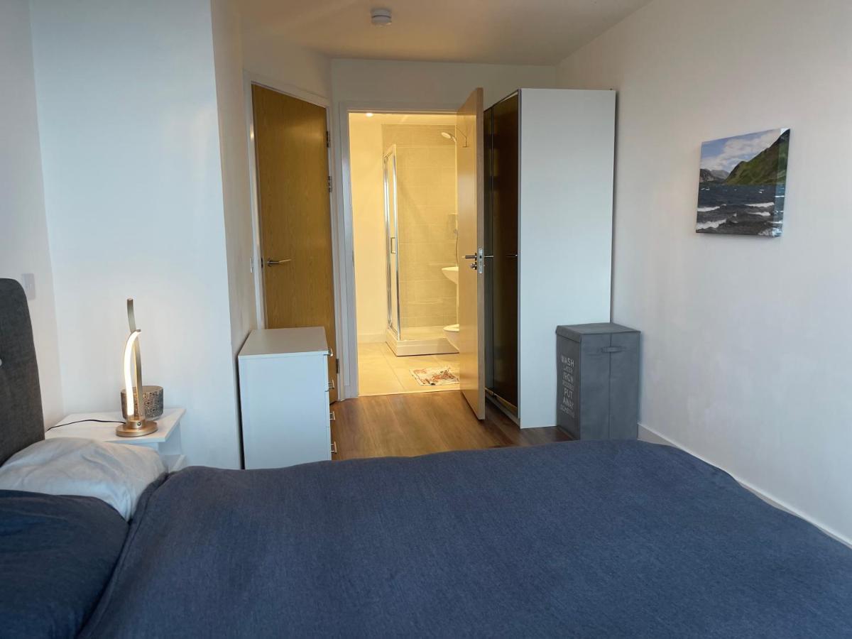 Luxury 2 Bedroom En-Suite Apartment Balcony Views Manchester Ngoại thất bức ảnh